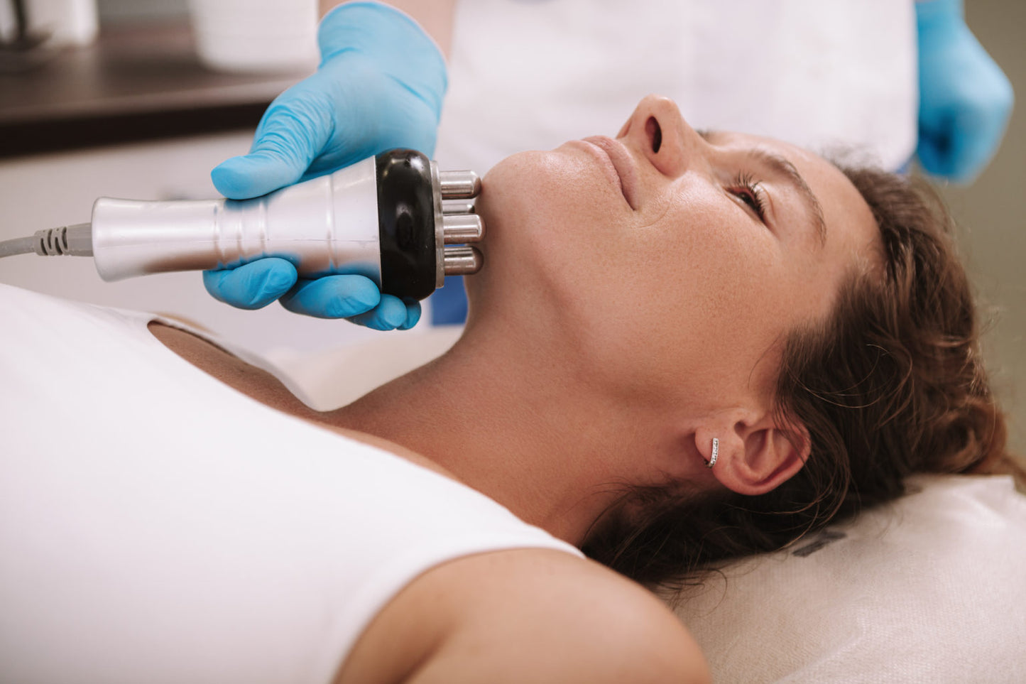 Anti-Aging RF Facial